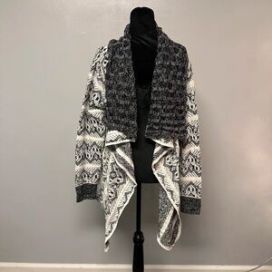 Cato Monochrome Geometric Knit Cardigan